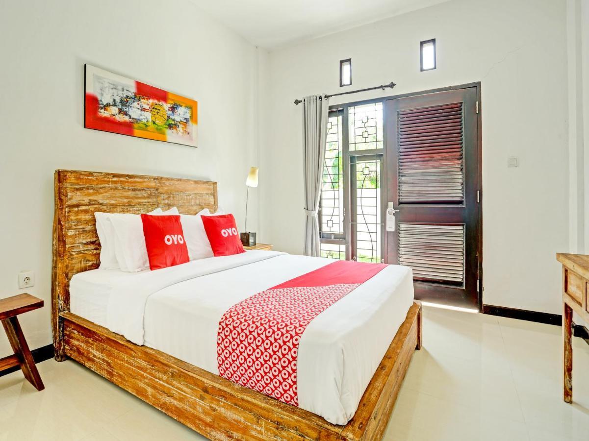Oyo 91123 Madhava 108 Hotel Ungasan  Ngoại thất bức ảnh