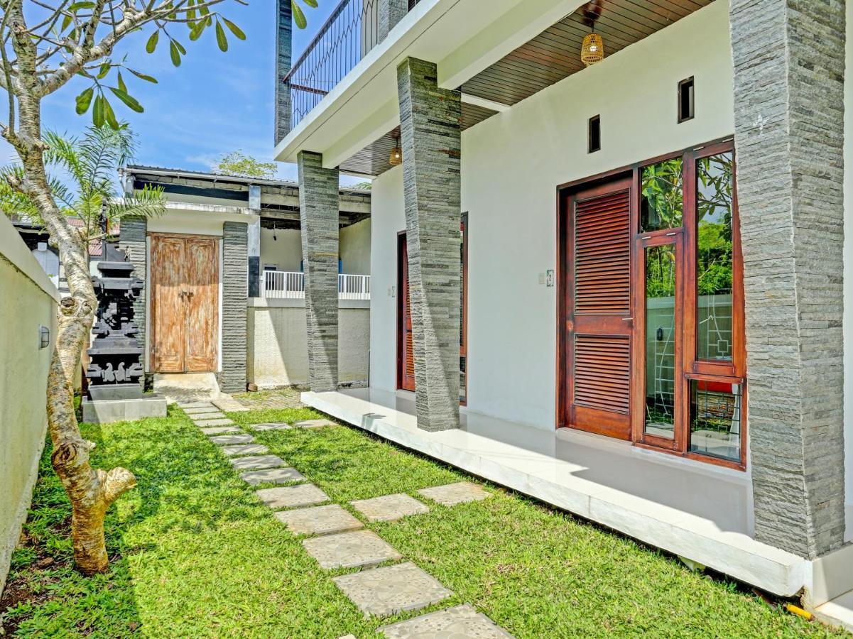 Oyo 91123 Madhava 108 Hotel Ungasan  Ngoại thất bức ảnh